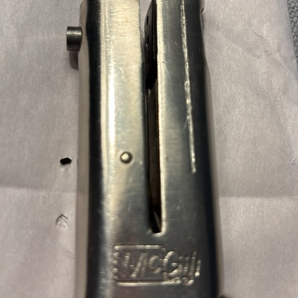 McGill Utility 300 Series Heavy Duty 1/8 Inch Round Single Hole Punch - Picture 6 of 6